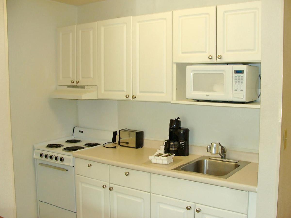 Extended Stay America Suites - Cincinnati - Blue Ash - Reagan Hwy Zewnętrze zdjęcie