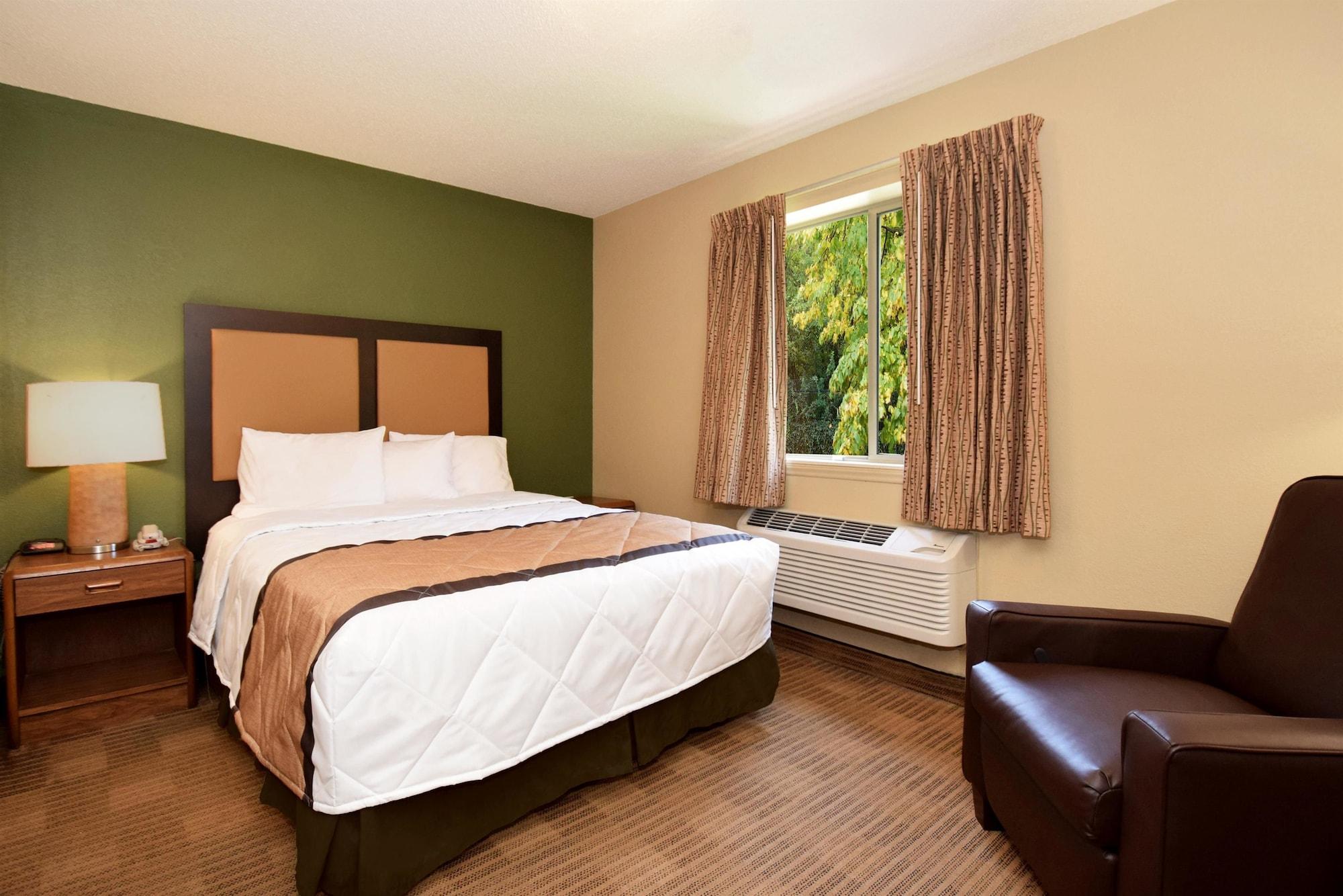 Extended Stay America Suites - Cincinnati - Blue Ash - Reagan Hwy Zewnętrze zdjęcie