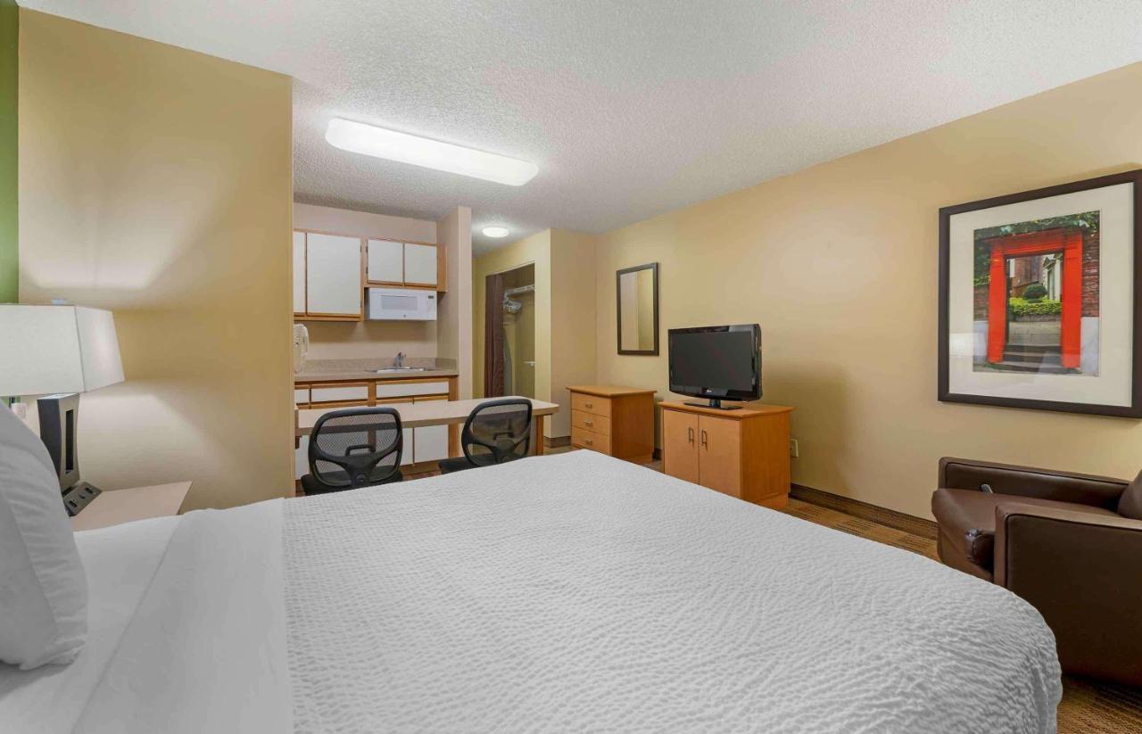 Extended Stay America Suites - Cincinnati - Blue Ash - Reagan Hwy Zewnętrze zdjęcie