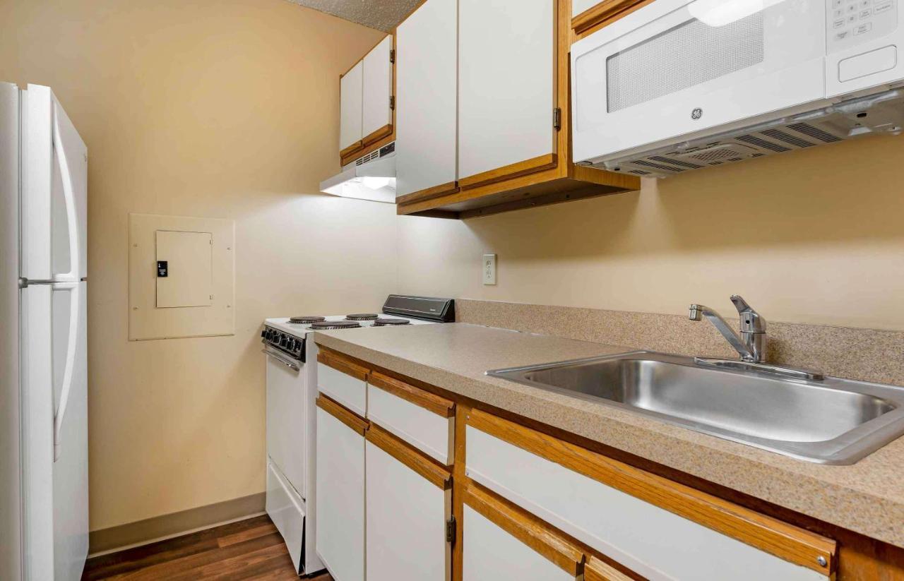 Extended Stay America Suites - Cincinnati - Blue Ash - Reagan Hwy Zewnętrze zdjęcie